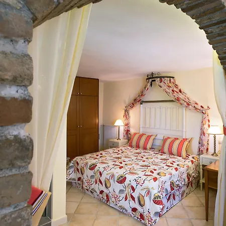 Fundana Apart-hotel 4*