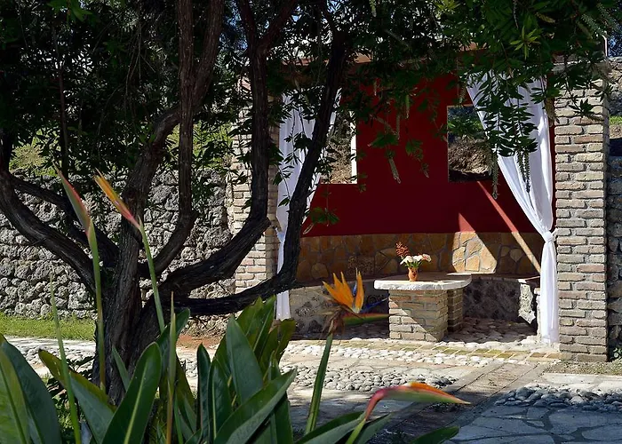 Fundana Apartahotel