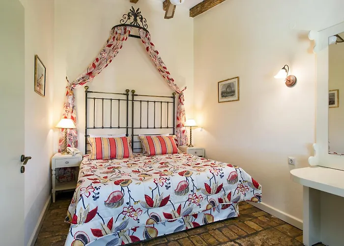 Fundana Apartahotel 4*