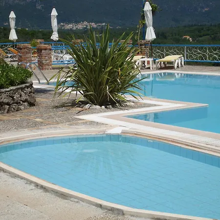 Fundana Aparthotel Kanakádes