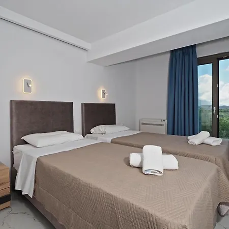 Apartmanhotel Fundana 4*