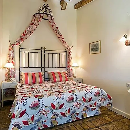 Fundana Aparthotel