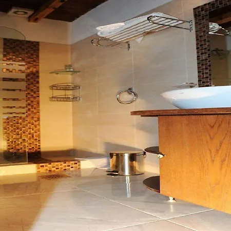 Fundana Apartmanhotel Kanakádesz