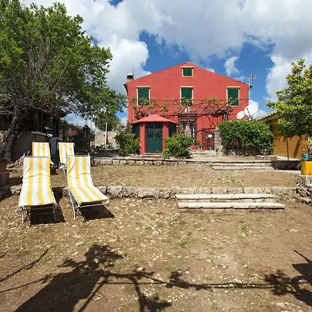 Fundana Aparthotel 4*